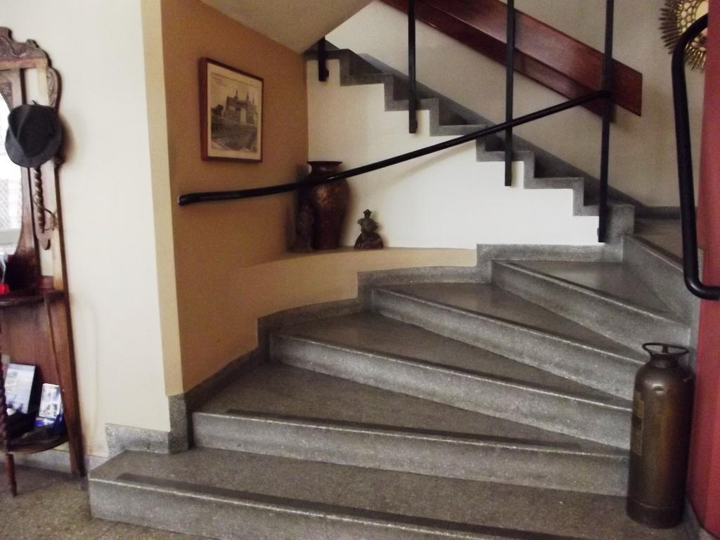 Hostal Gemina Lima Buitenkant foto